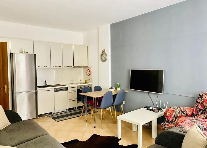 Family-Friendly Apartments Next To Premium Beach Hotel, Golem